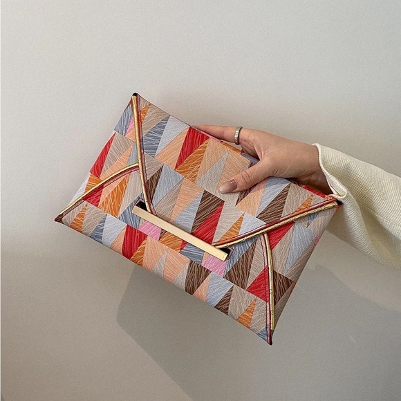 Geometric Multicolor Clutch Bag - Picture 6 of 8